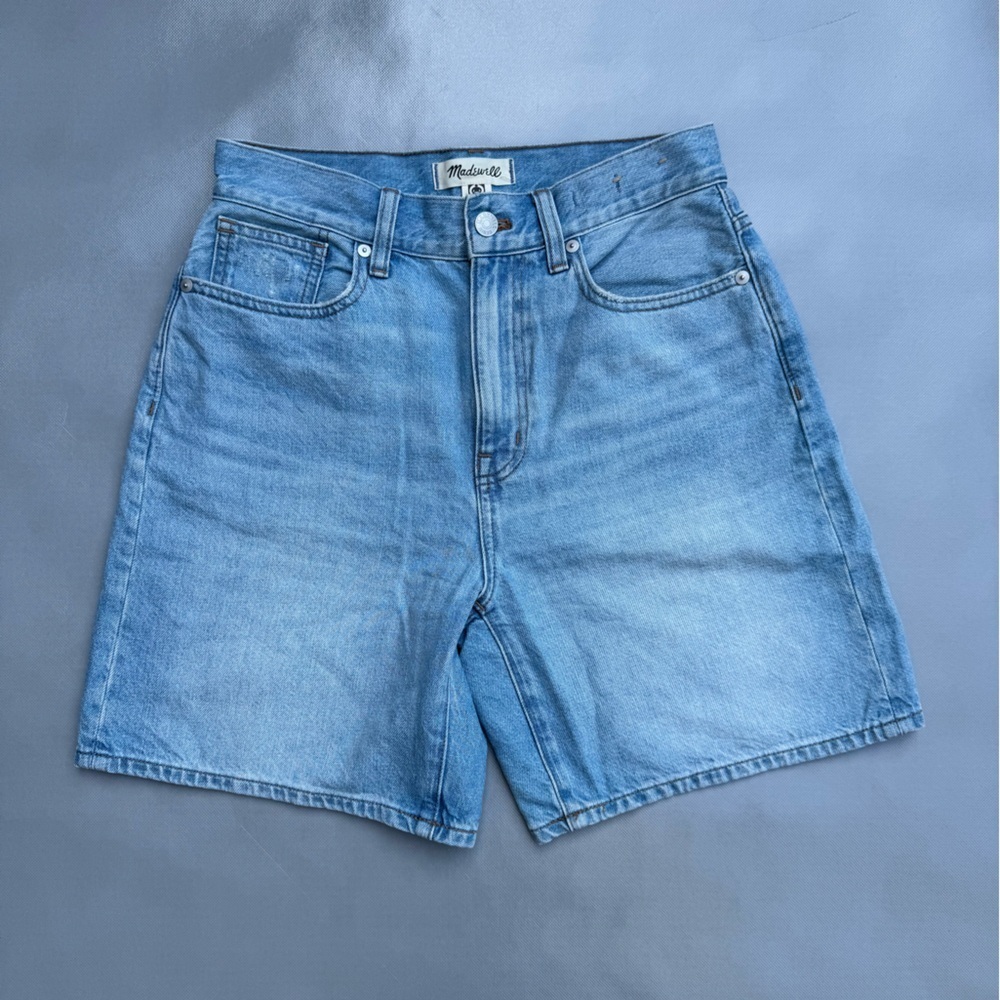 Madewell Baggy Jean Shorts in Bessmund​ - Picture 5 of 7